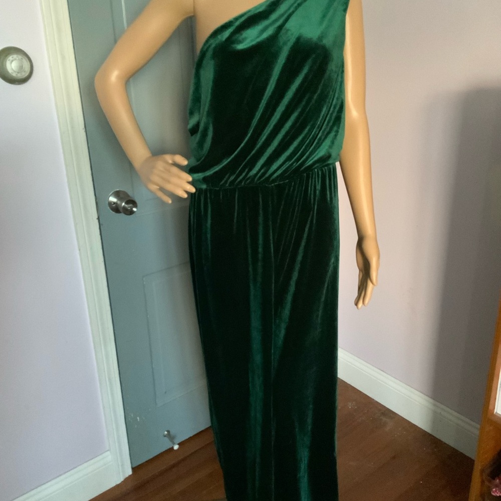 Elegant Green One-Shoulder pantsuit XL